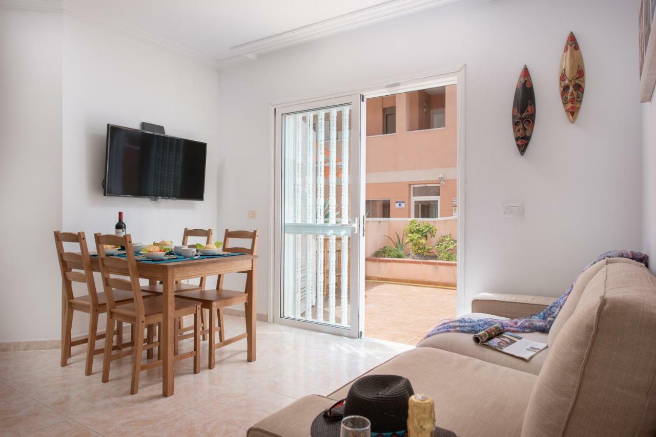 F06 Costa Sol Accommodation, Big Terrace, Pool Costa Del Silencio Exterior foto
